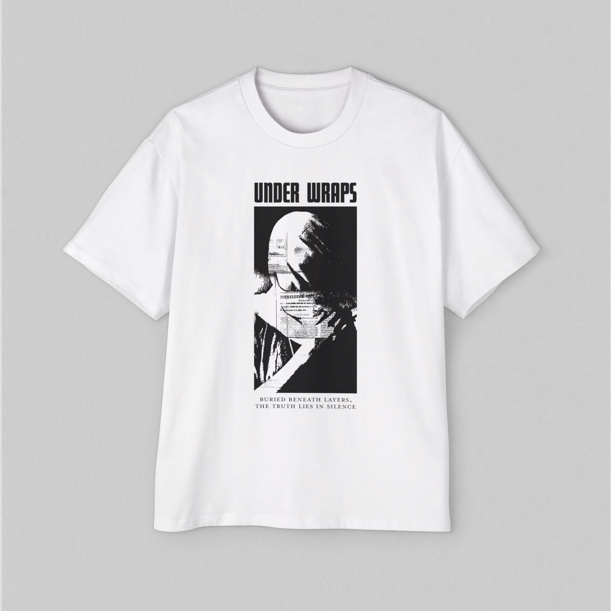Under Wraps! Men's Oversized T-Shirt