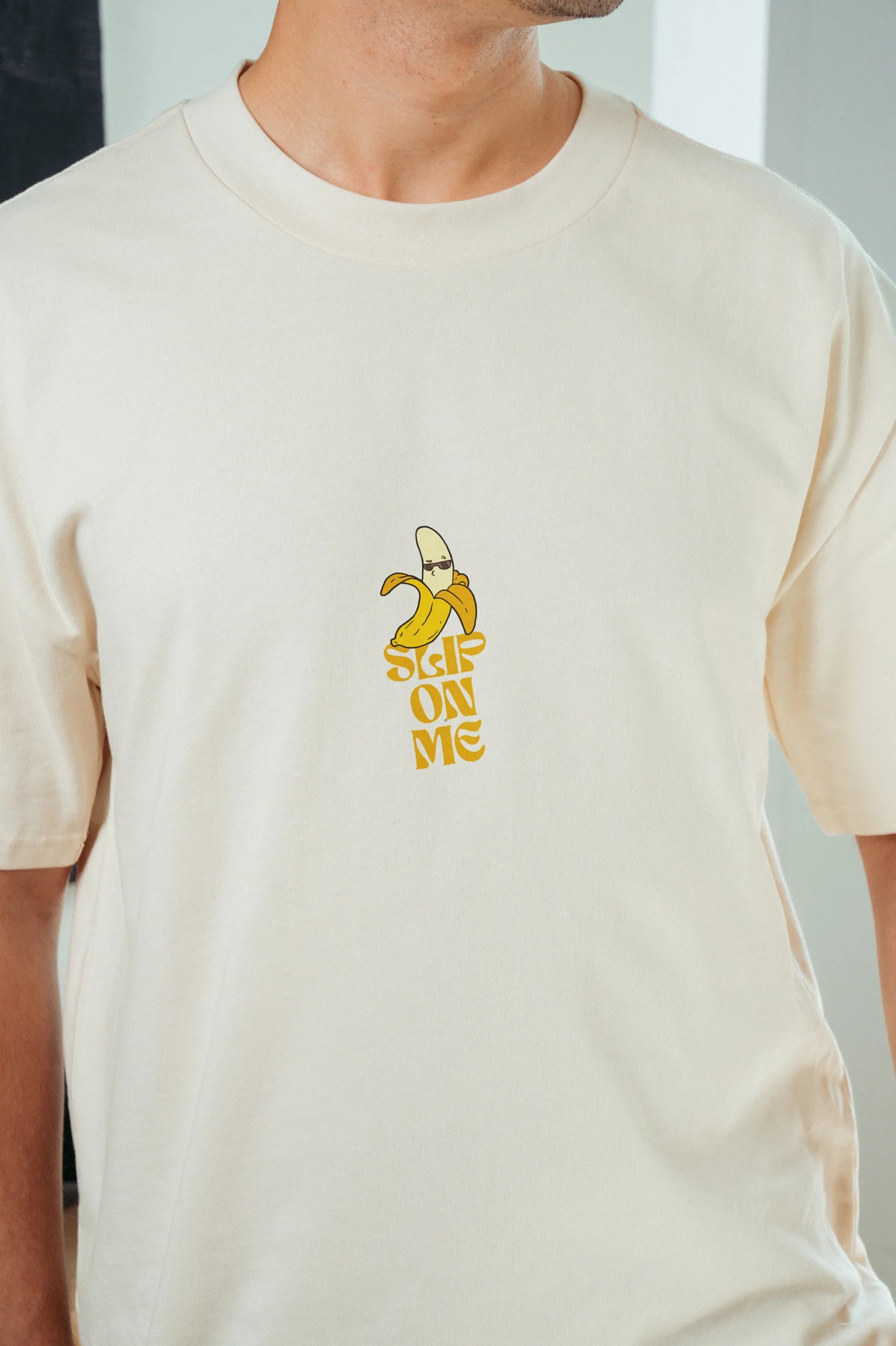 Slip on Me! Oversized Tee