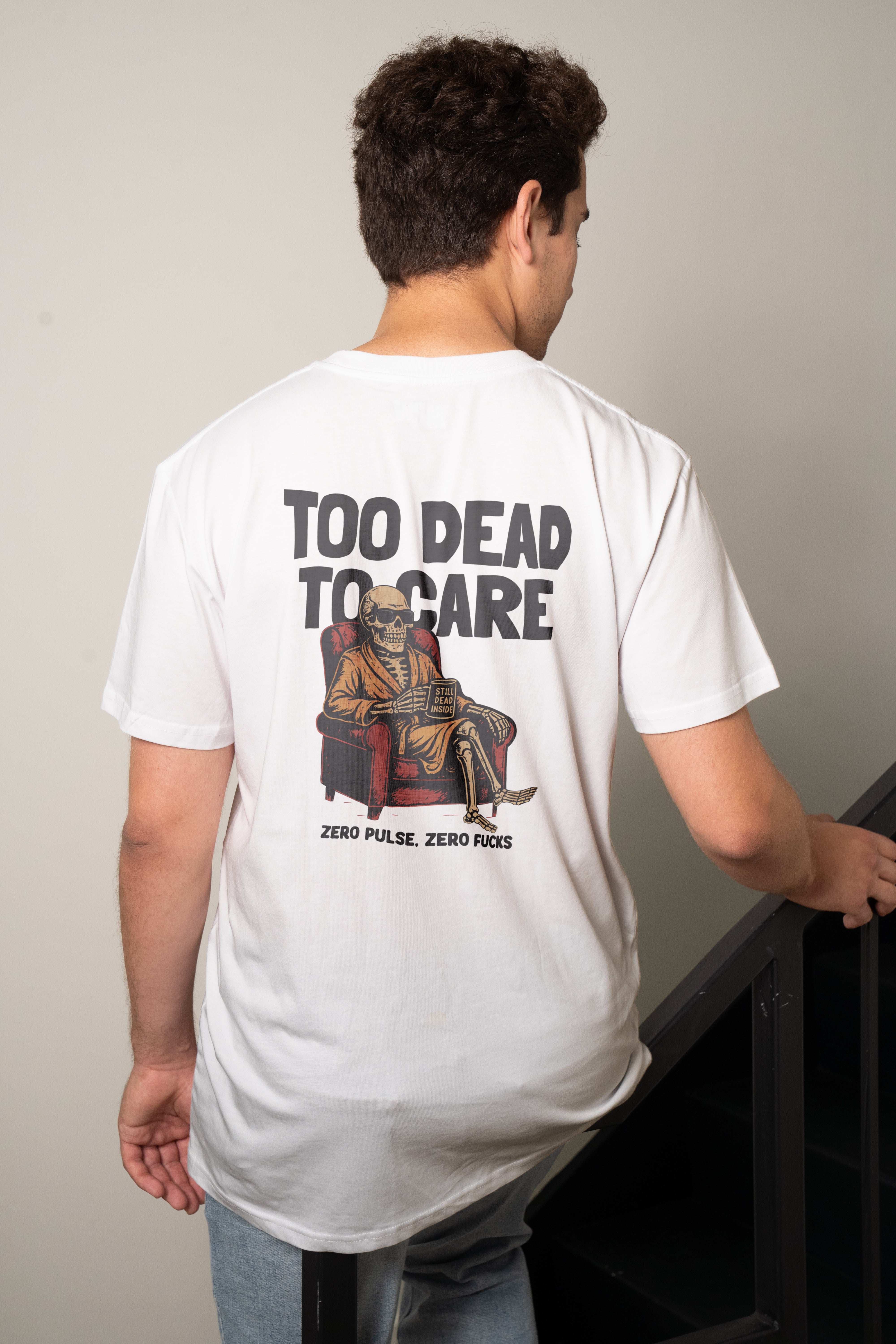 Too Dead to Care! Men’s Oversized T-Shirt