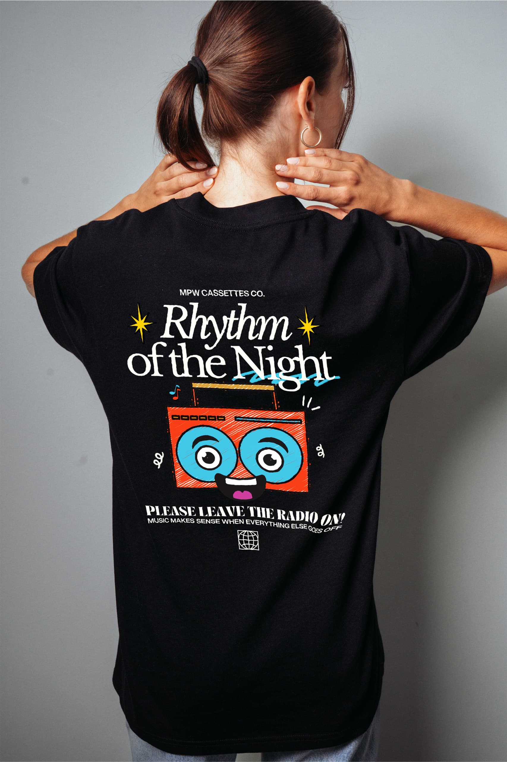 Rhythm of the Night! Oversized T-Shirt