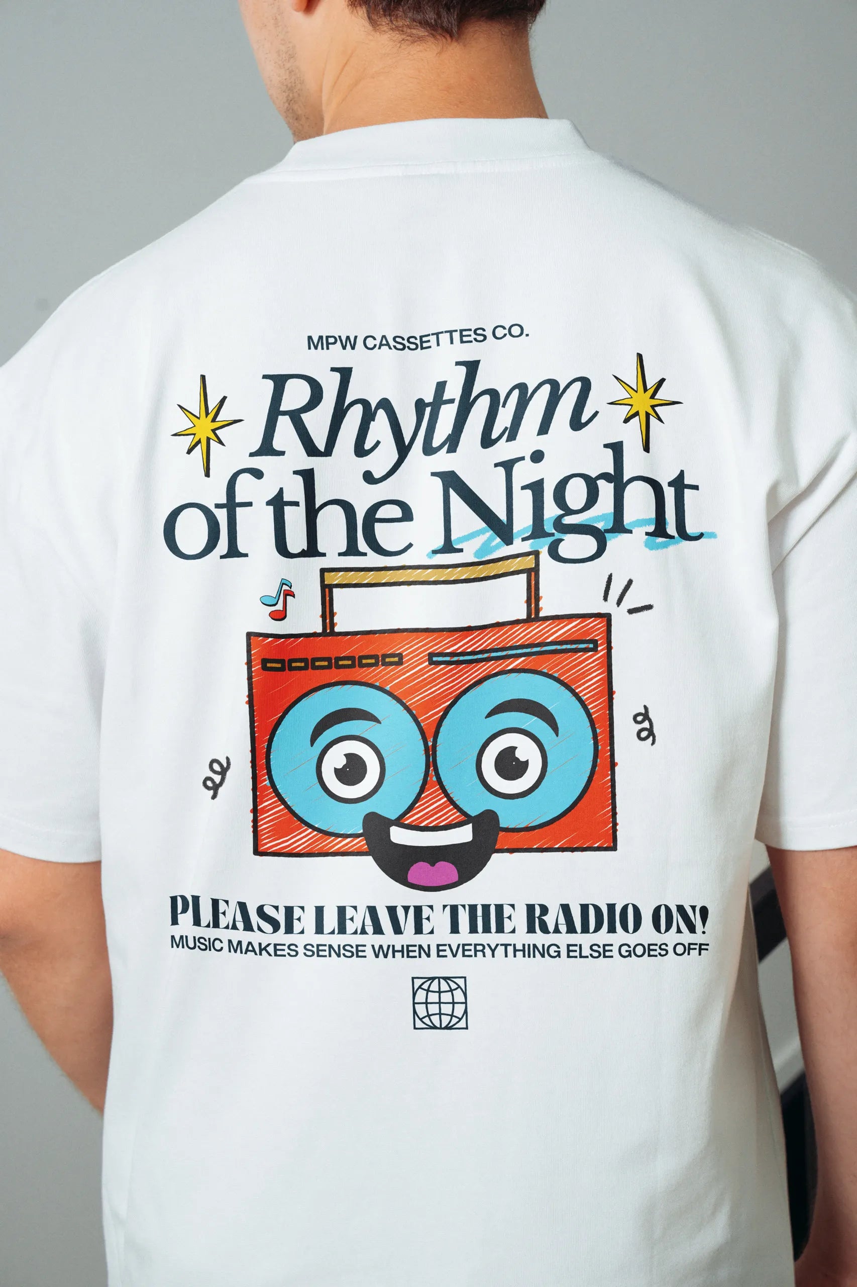 Rhythm of the Night! Oversized T-Shirt