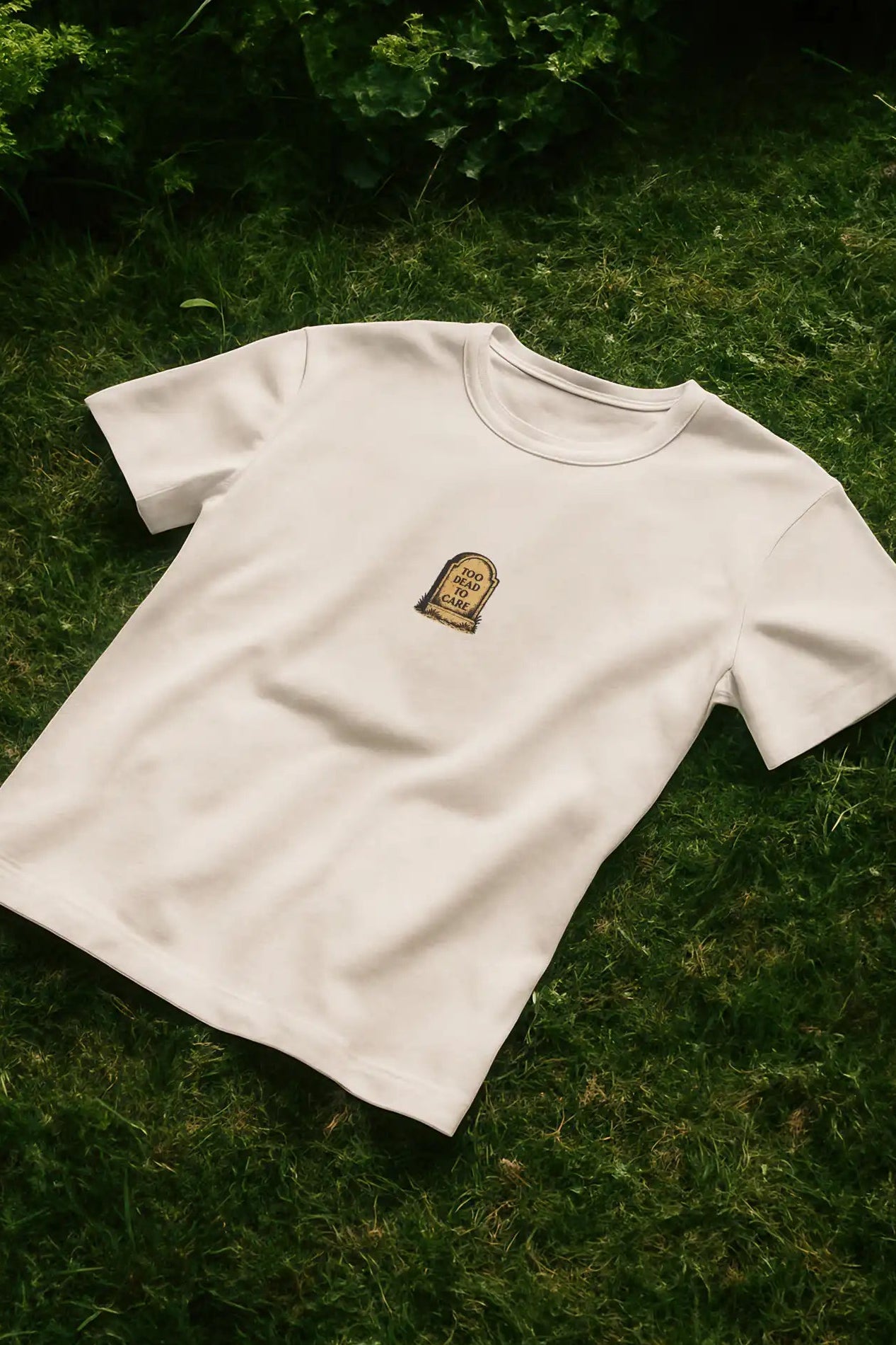 Too Dead to Care! Women’s T-Shirt