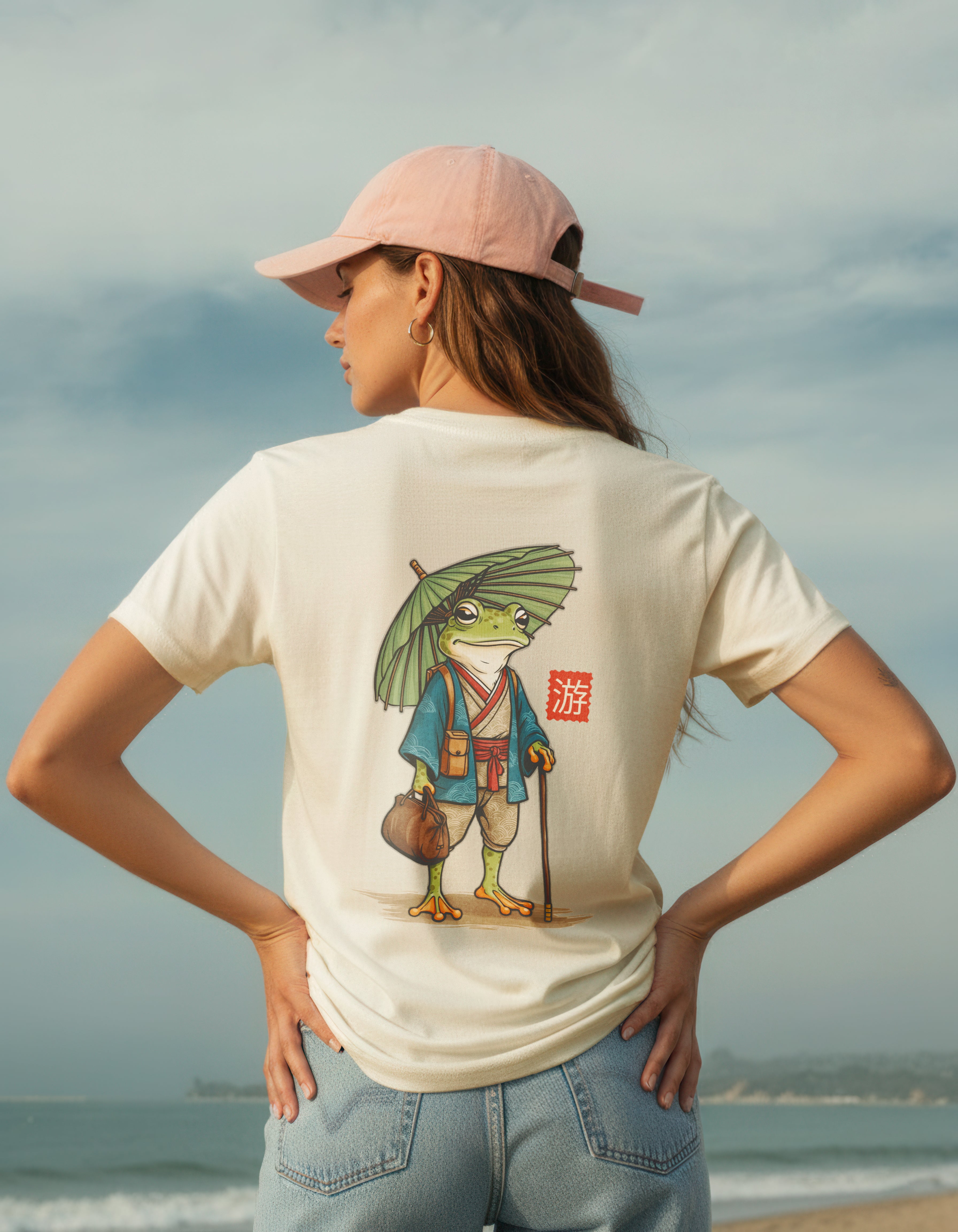 Traveling Frog! Women’s T-Shirt