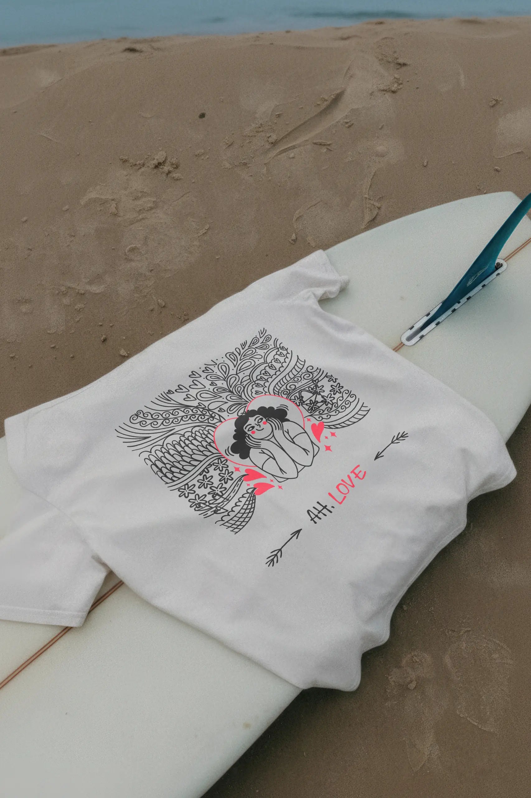 Ah, Love! Women’s T-Shirt