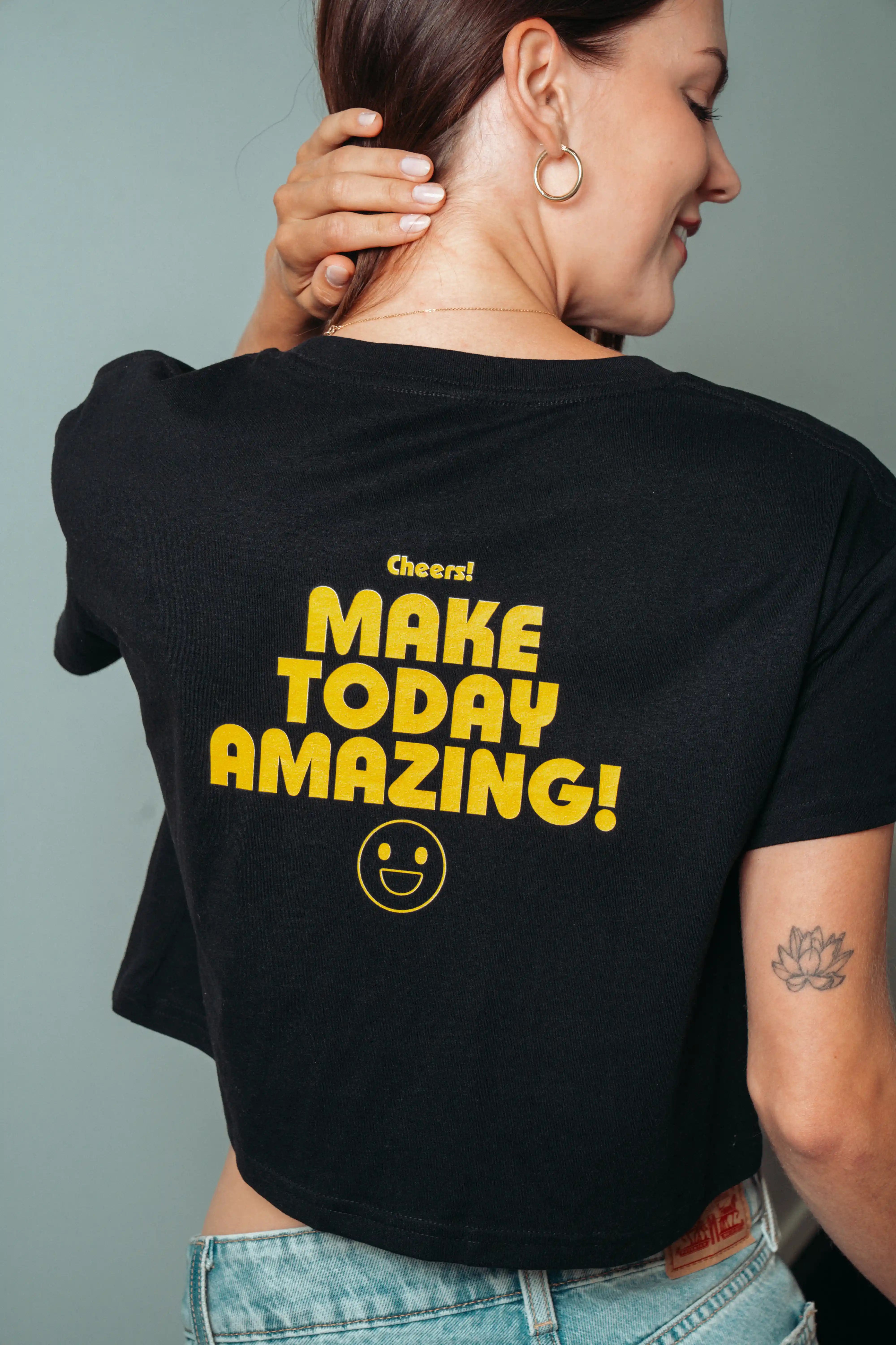 Make Today Amazing! Crop Tee