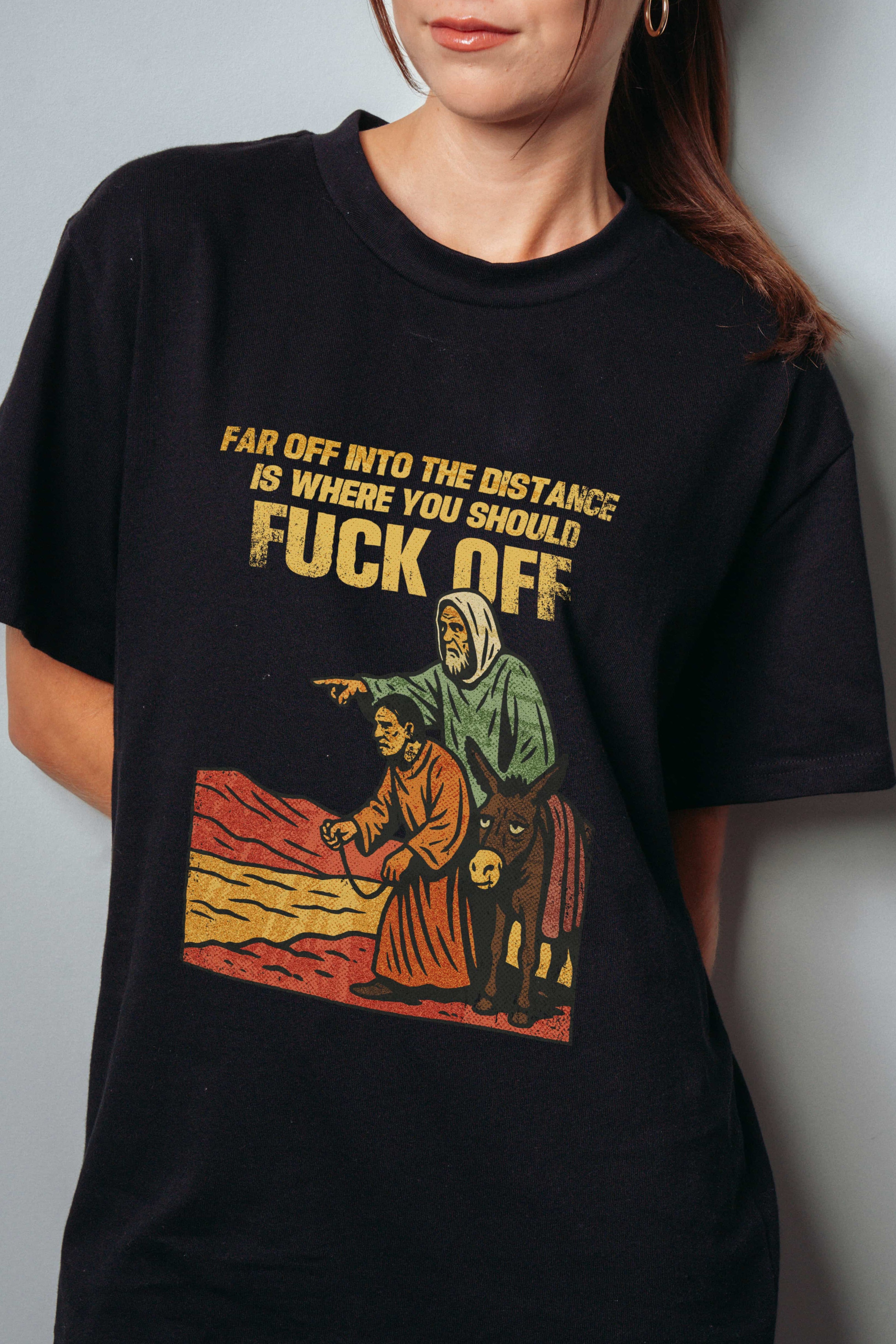 Far off into the Distance! Women’s Oversized T-Shirt