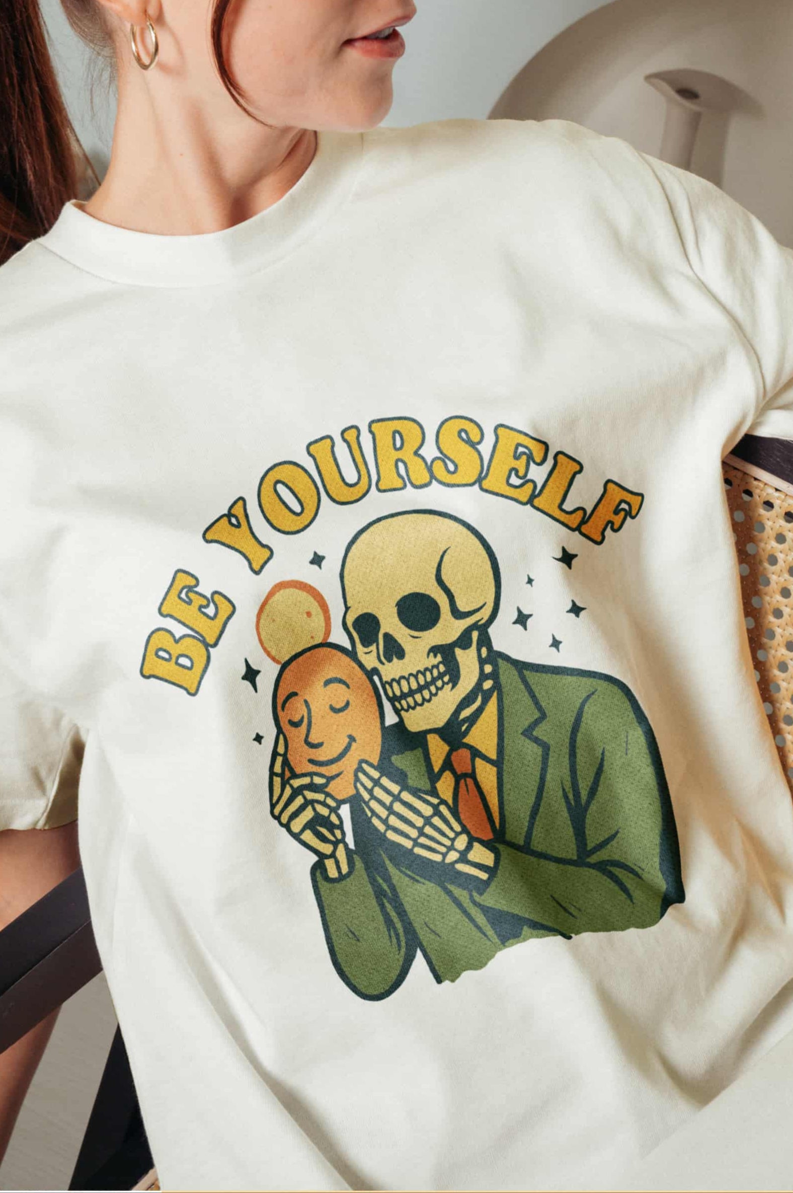 Be Yourself! Women's Oversized T-Shirt