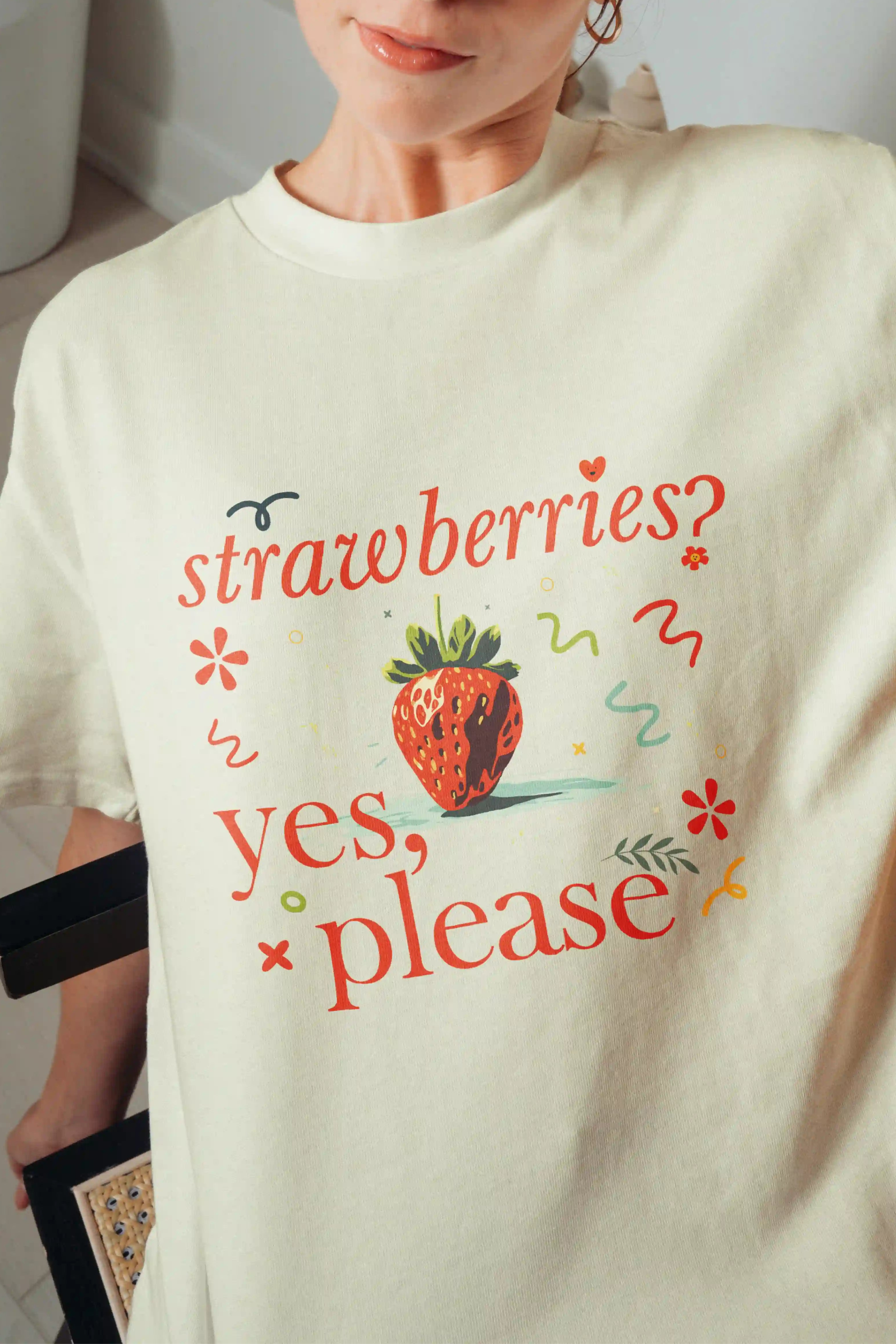 Strawberries! Women's Oversized T-Shirt