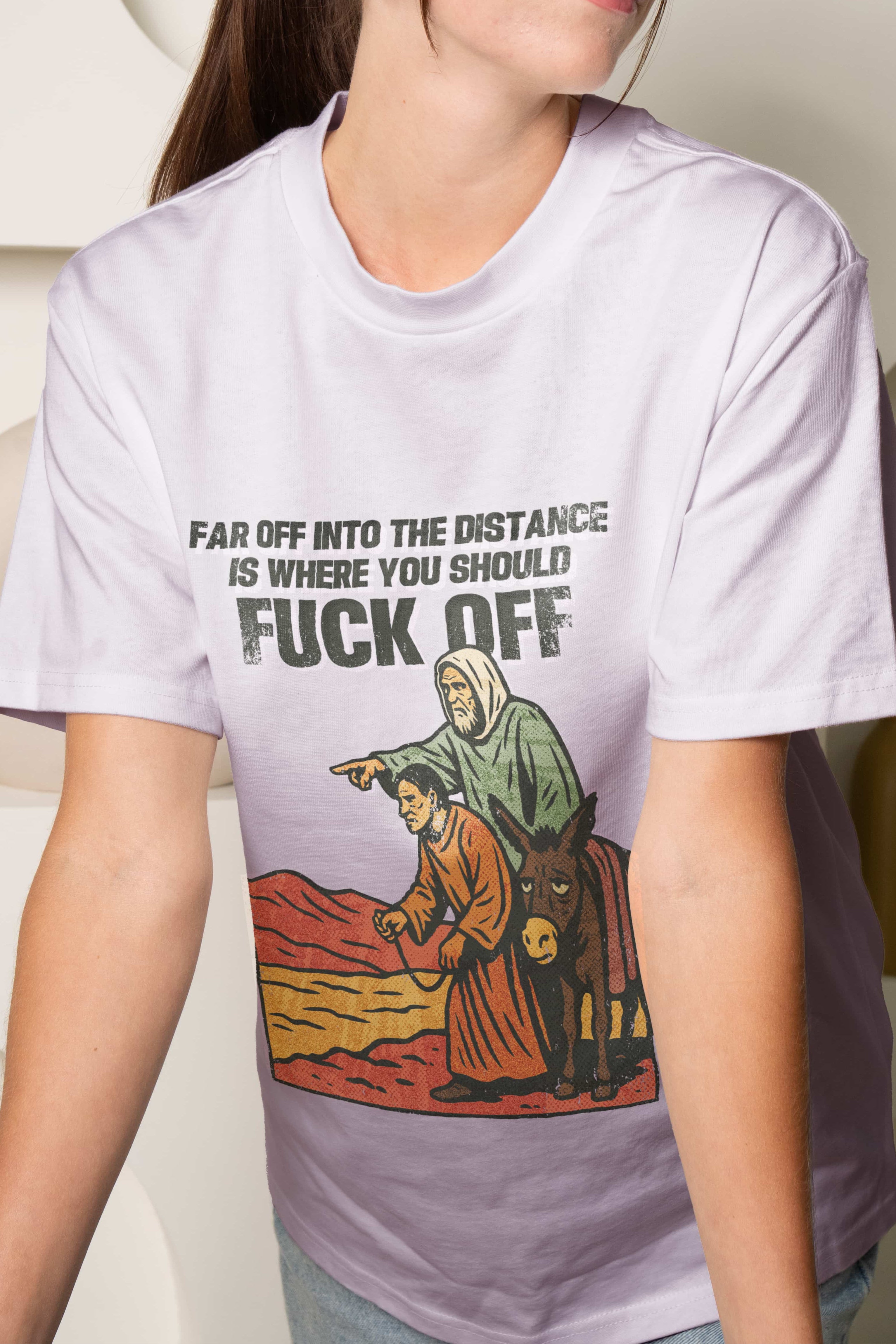 Far off into the Distance! Women’s Oversized T-Shirt