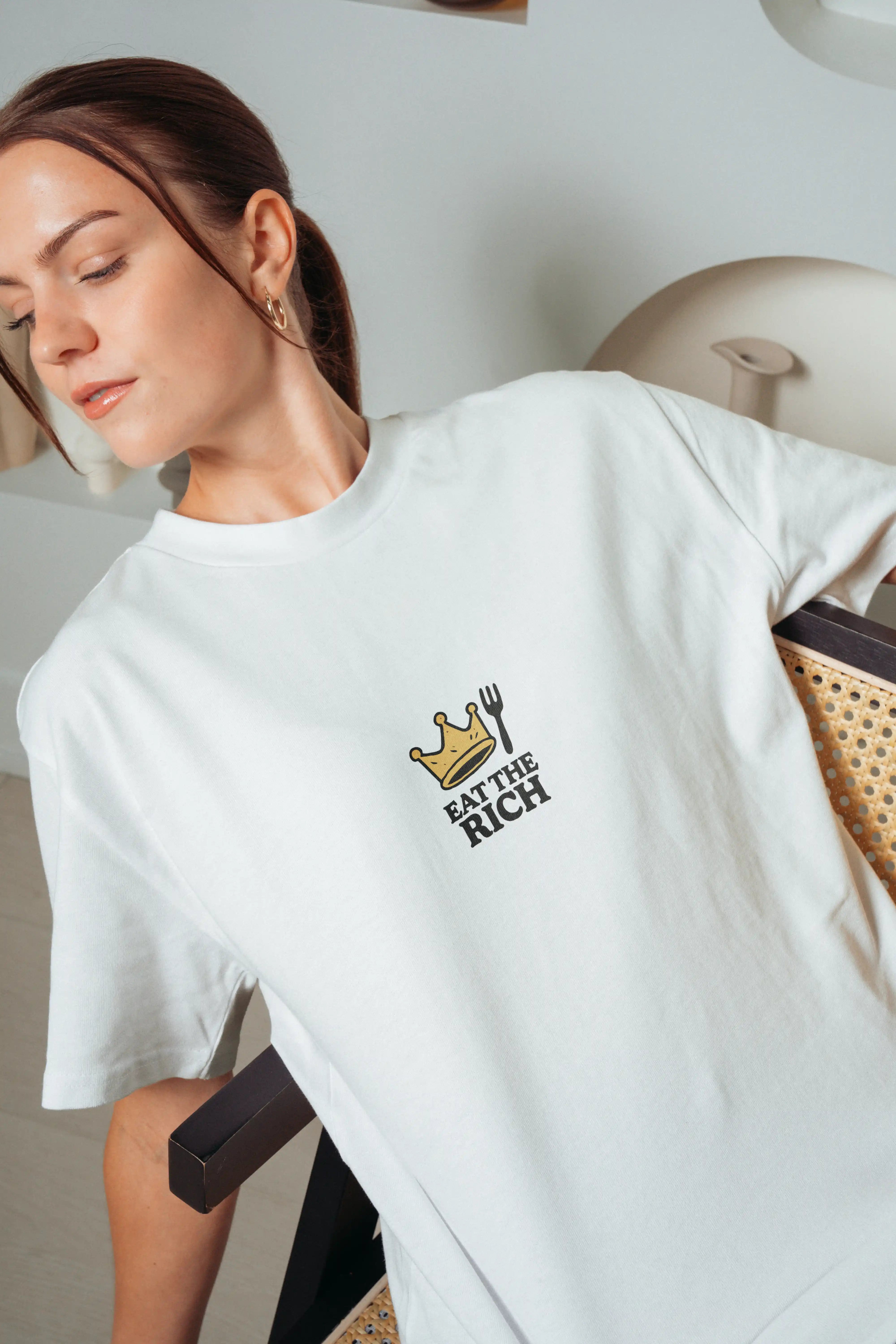 Eat The Rich! Women's Oversized T-Shirt