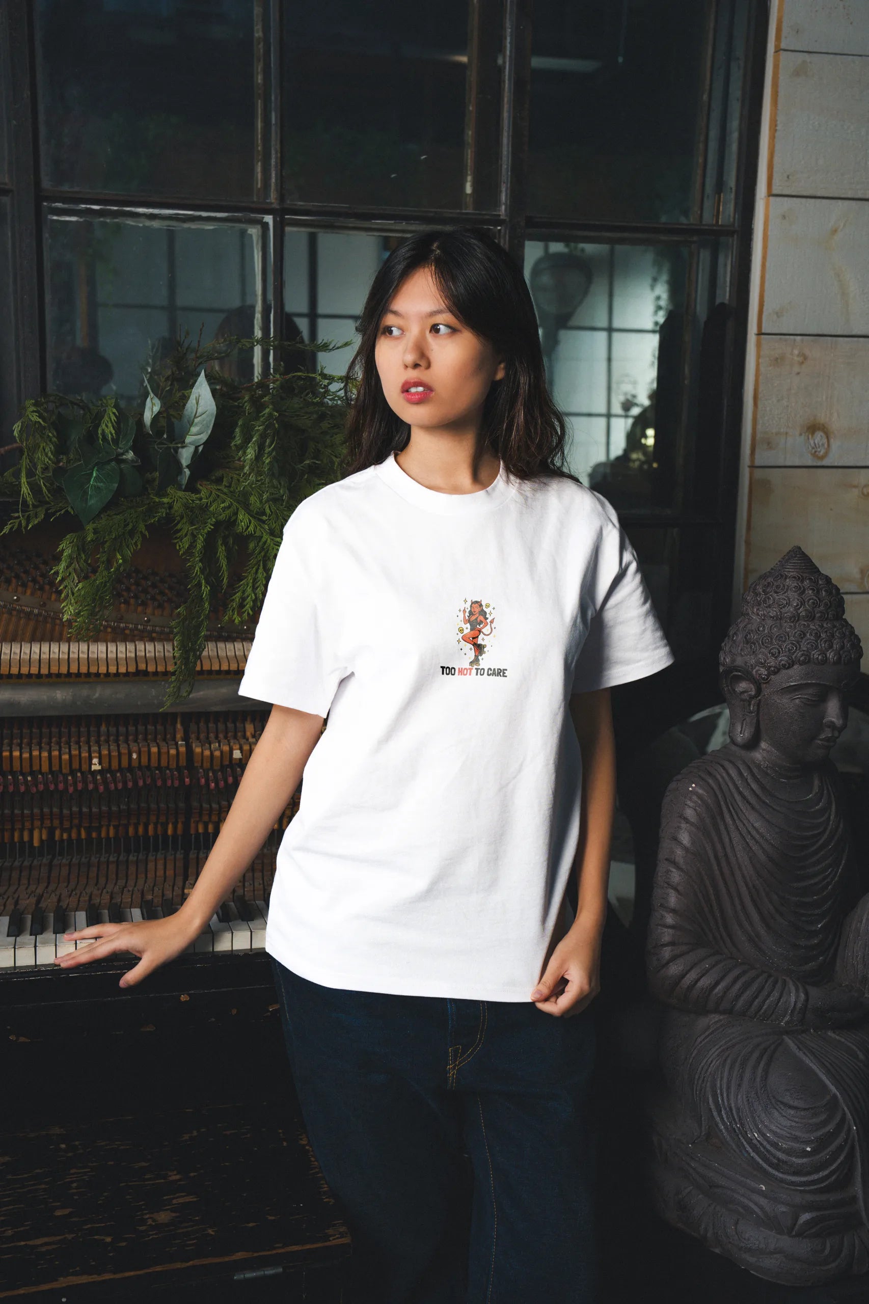 Too Hot to Care! Oversized T-Shirt