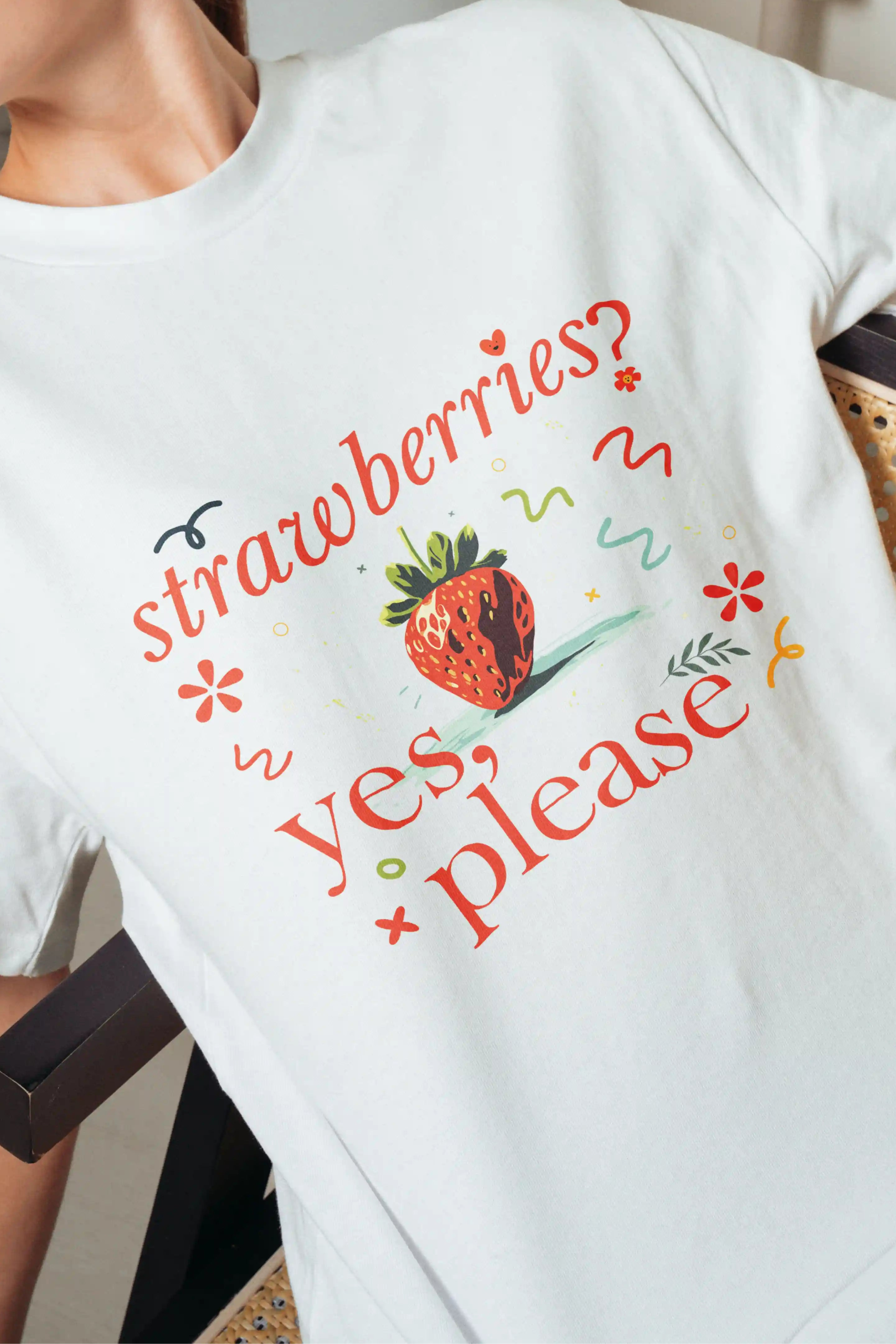 Strawberries! Women's Oversized T-Shirt