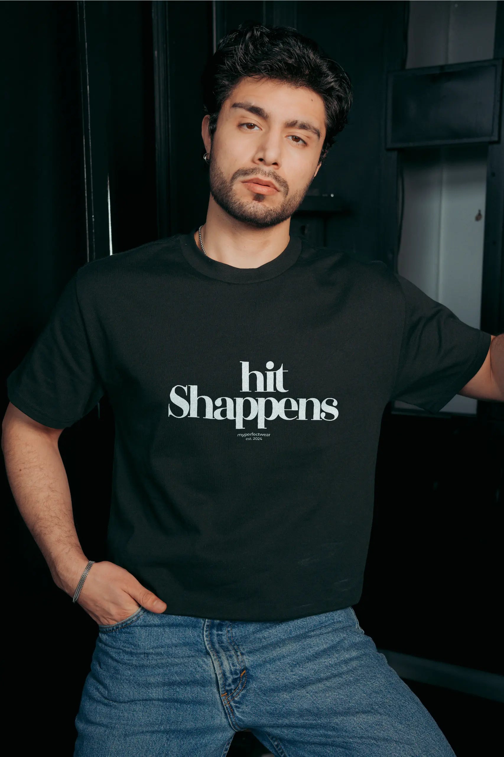 Hit Shappens! Oversized T-Shirt