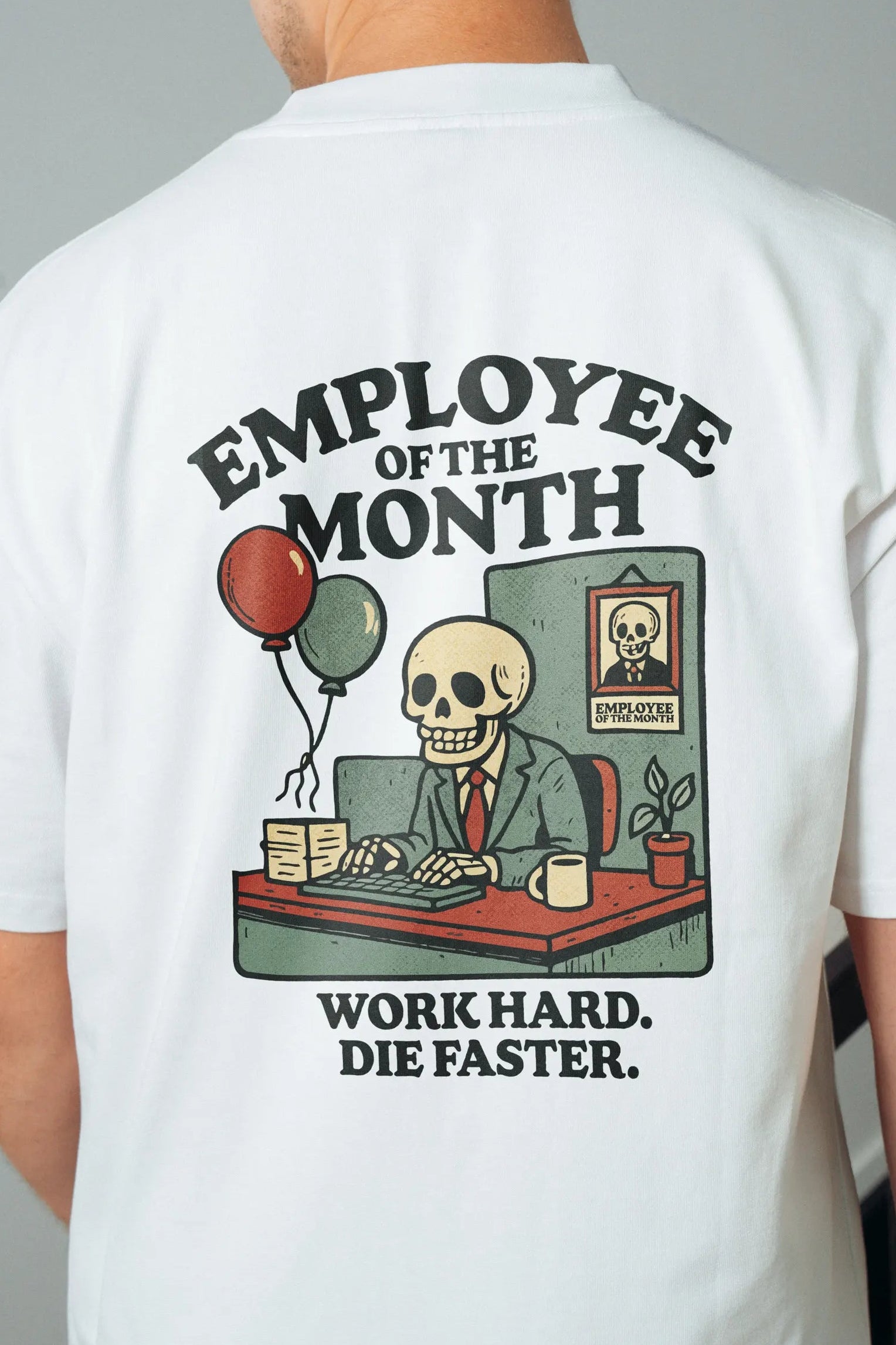 Employee of The Month! Men's Oversized T-Shirt