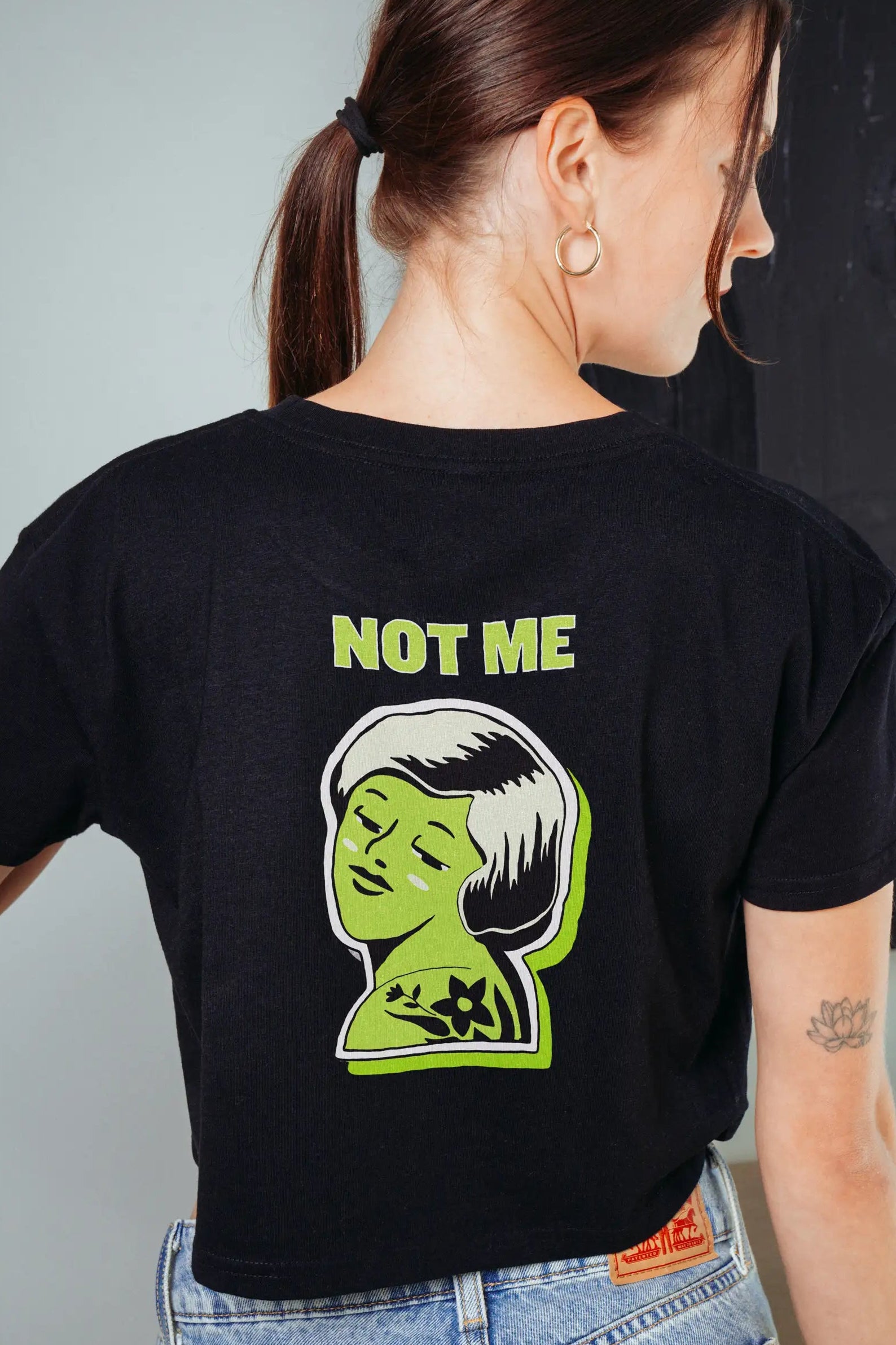 No Damns Given! Crop Tee