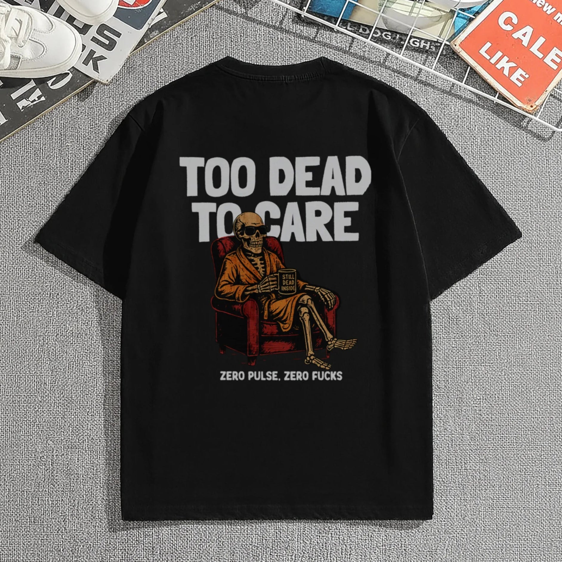 Too Dead to Care! Women's Oversized T-Shirt